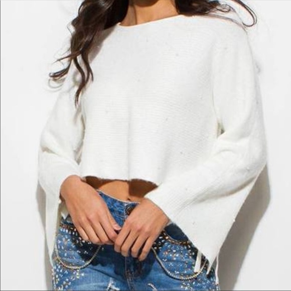 Sweaters - Cropped Sweater